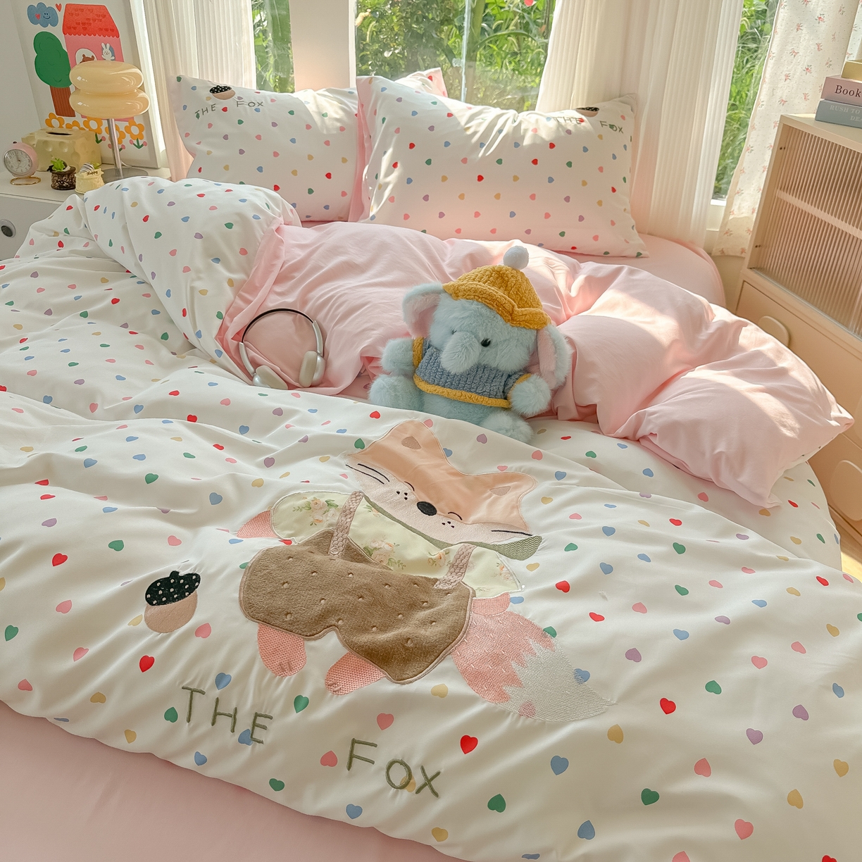 91家纺网 家纺一手货源 找家纺 子钦家纺 2025新款云朵棉水洗棉贴布绣床单床笠四件套 小狐狸