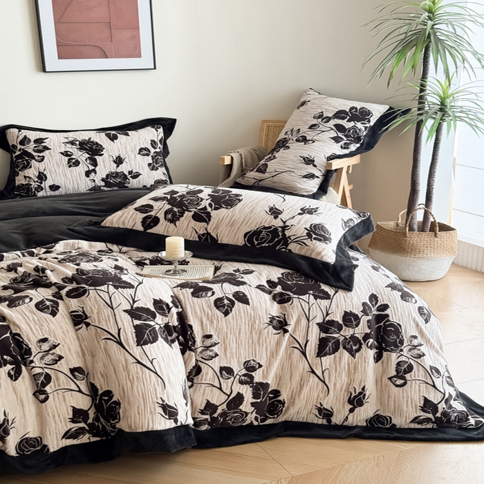 91家纺网 家纺一手货源 找家纺 九花鹿 2025新款宽边雕花绒牛奶绒四件套 宽边雕花-花棠