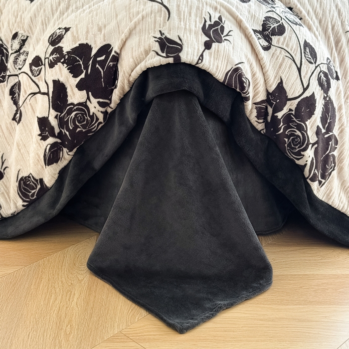 91家纺网 家纺一手货源 找家纺 九花鹿 2025新款宽边雕花绒牛奶绒四件套 宽边雕花-花棠