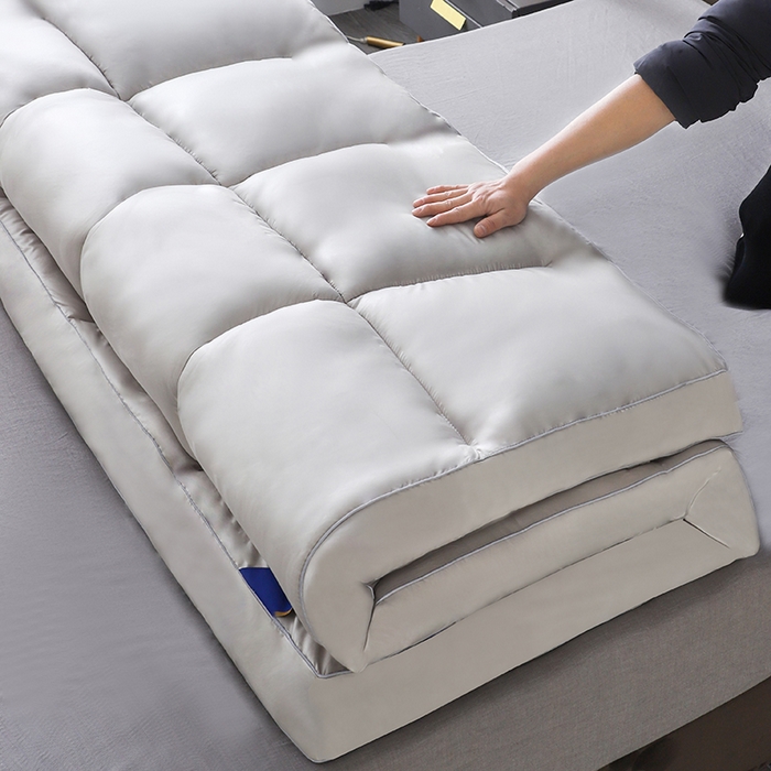 91家纺网 家纺一手货源 找家纺 爱顿家纺 2025新款五星酒店床垫 灰色