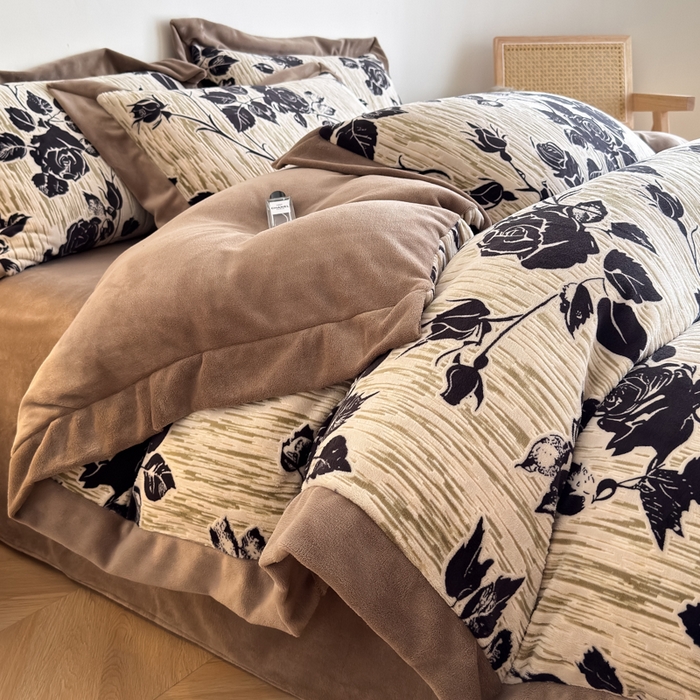 九花鹿 2025新款宽边雕花绒牛奶绒四件套 宽边雕花-花棠(咖）