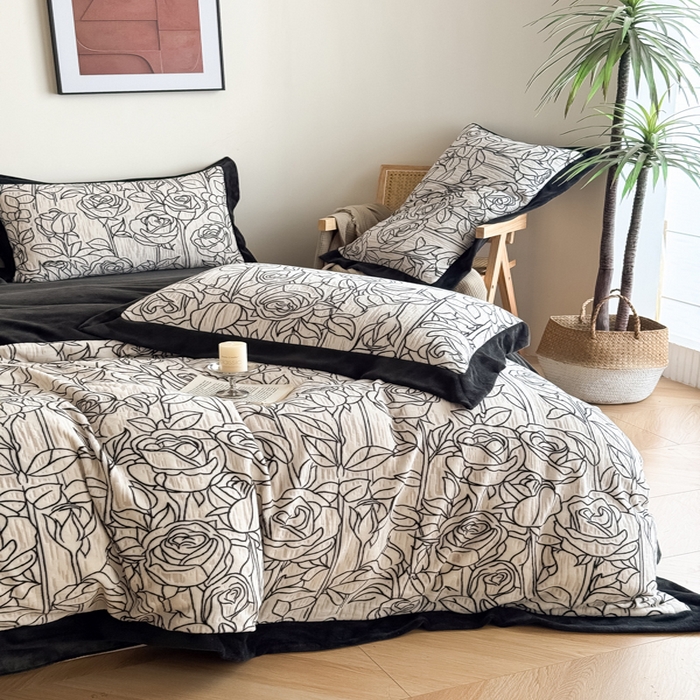 91家纺网 家纺一手货源 找家纺 九花鹿 2025新款宽边雕花绒牛奶绒四件套 宽边雕花-玫瑰