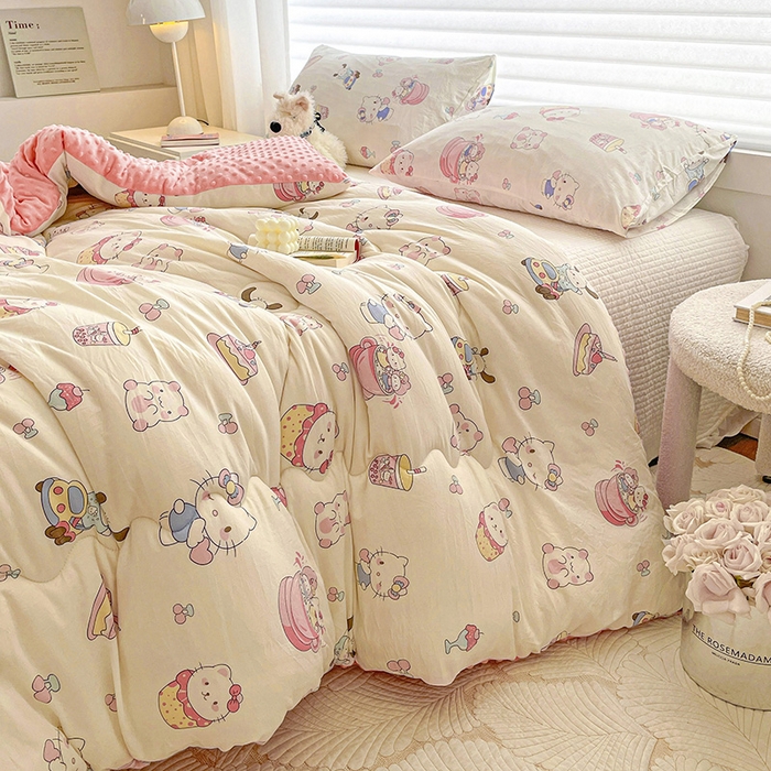 91家纺网 家纺一手货源 找家纺 丫丫家纺 2025新款云感木棉皱皱纱被子豆豆绒大豆被冬被被芯春秋豆豆被 凯蒂恰恰米