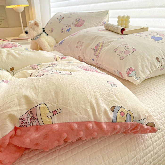 91家纺网 家纺一手货源 找家纺 丫丫家纺 2025新款云感木棉皱皱纱被子豆豆绒大豆被冬被被芯春秋豆豆被 凯蒂恰恰米