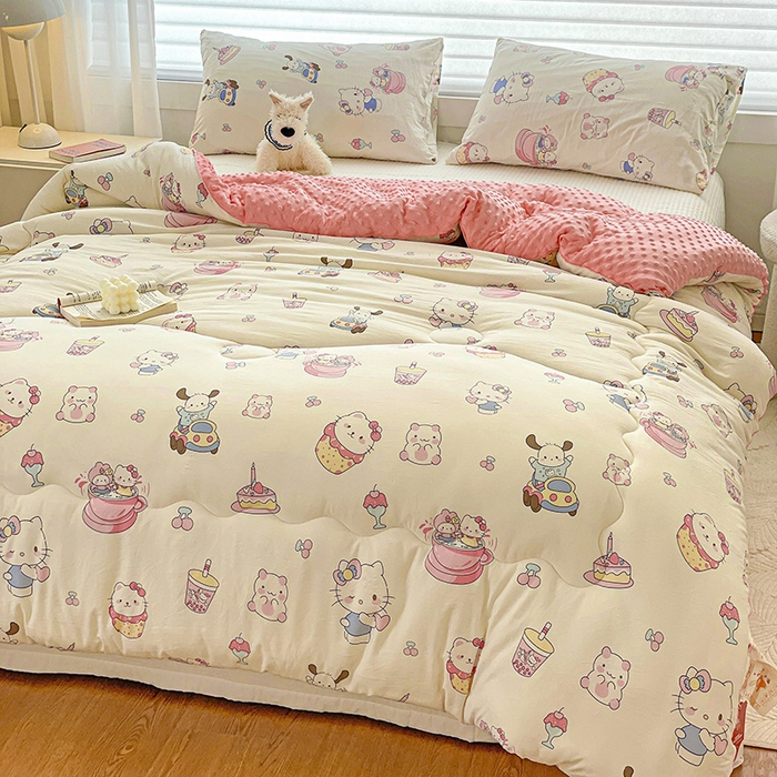 91家纺网 家纺一手货源 找家纺 丫丫家纺 2025新款云感木棉皱皱纱被子豆豆绒大豆被冬被被芯春秋豆豆被 凯蒂恰恰米