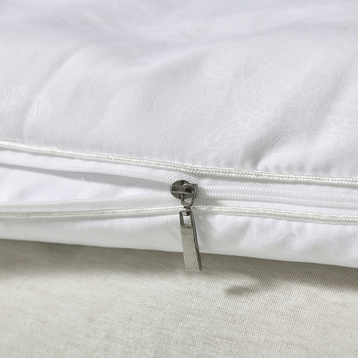 91家纺网 家纺一手货源 找家纺 （总）爱顿家纺 2025新款A类磨毛压花蚕丝被