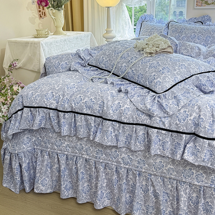 91家纺网 家纺一手货源 找家纺 宜凡家纺 2025新款A类水洗珍珠棉床盖三件套 兰伊