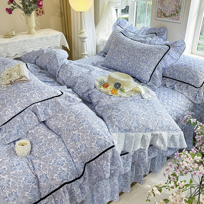 91家纺网 家纺一手货源 找家纺 宜凡家纺 2025新款A类水洗珍珠棉床盖三件套 兰伊