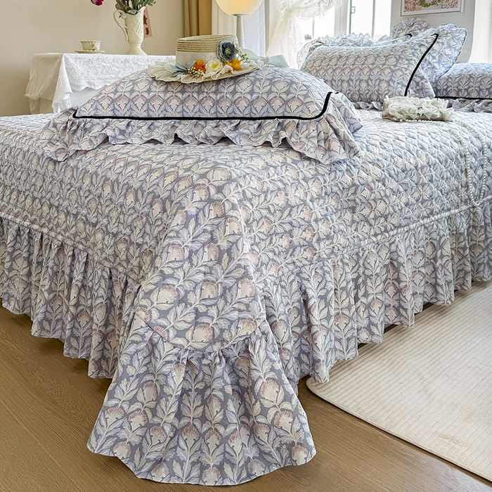 91家纺网 家纺一手货源 找家纺 宜凡家纺 2025新款A类水洗珍珠棉床盖三件套 夕雾