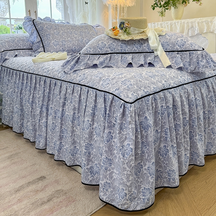 91家纺网 家纺一手货源 找家纺 宜凡家纺 2025新款A类水洗珍珠棉夹棉床裙四件套 兰伊