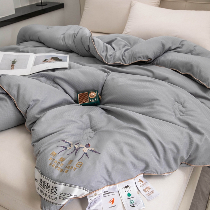 91家纺网 家纺一手货源 找家纺 爱顿家纺 2025新款千鸟格燕窝蛋白温养被冬被芯被子秋冬被 灰色
