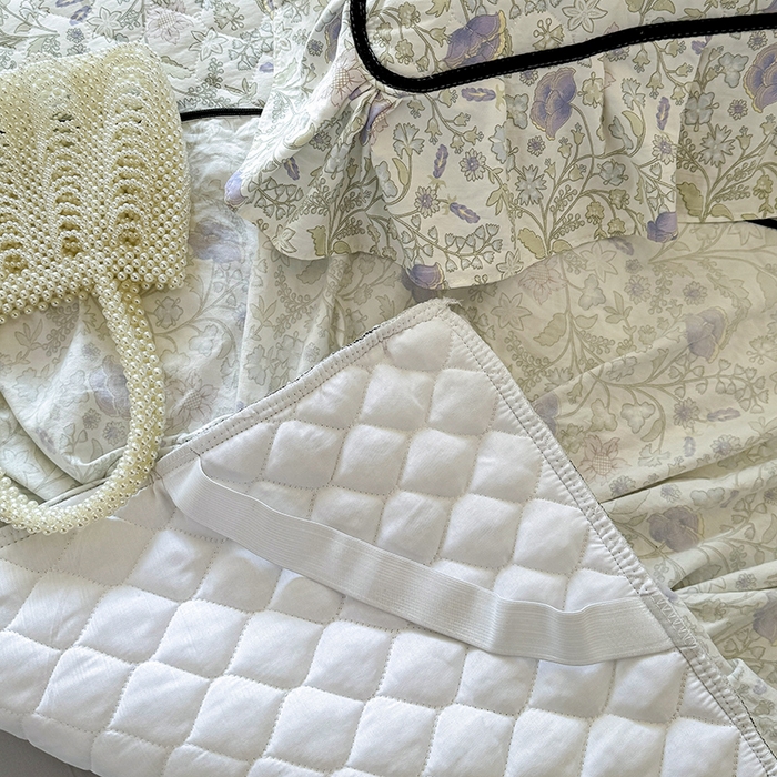 91家纺网 家纺一手货源 找家纺 宜凡家纺 2025新款A类水洗珍珠棉夹棉床裙四件套 觅春