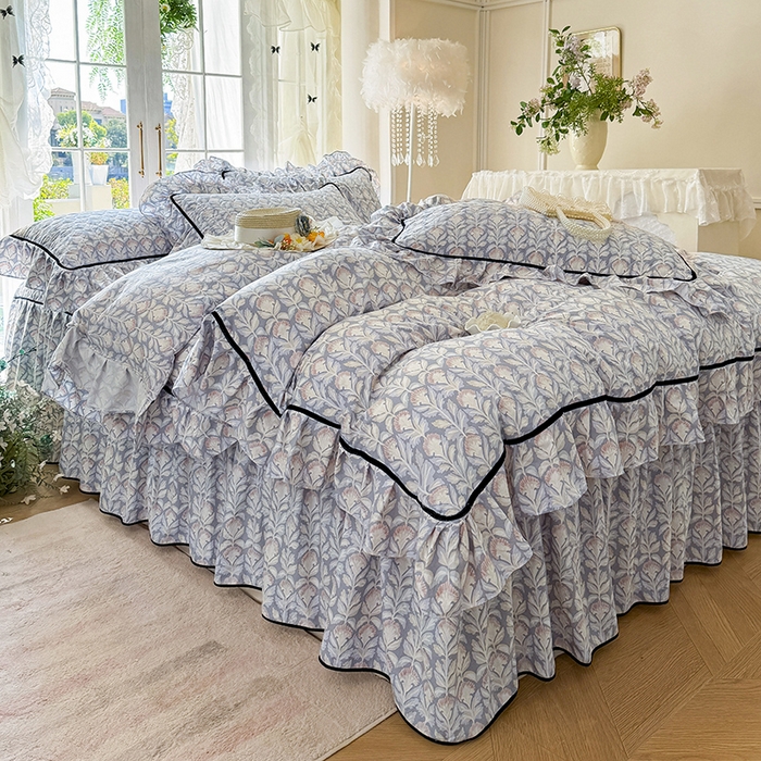 91家纺网 家纺一手货源 找家纺 宜凡家纺 2025新款A类水洗珍珠棉夹棉床裙四件套 夕雾