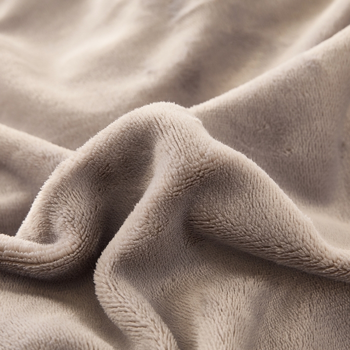 91家纺网 家纺一手货源 找家纺 雅蔓依家纺 2025新款绣花双面加厚牛奶绒冬被被子被芯 灰咖