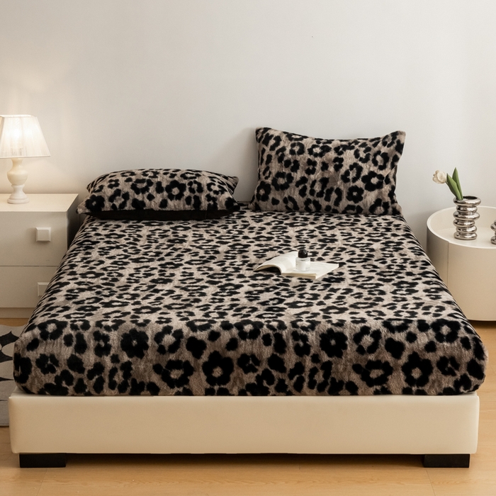 91家纺网 家纺一手货源 找家纺 九花鹿 2025新款A类加厚兔毛绒单床笠床褥子床护垫 豹纹(钛灰）