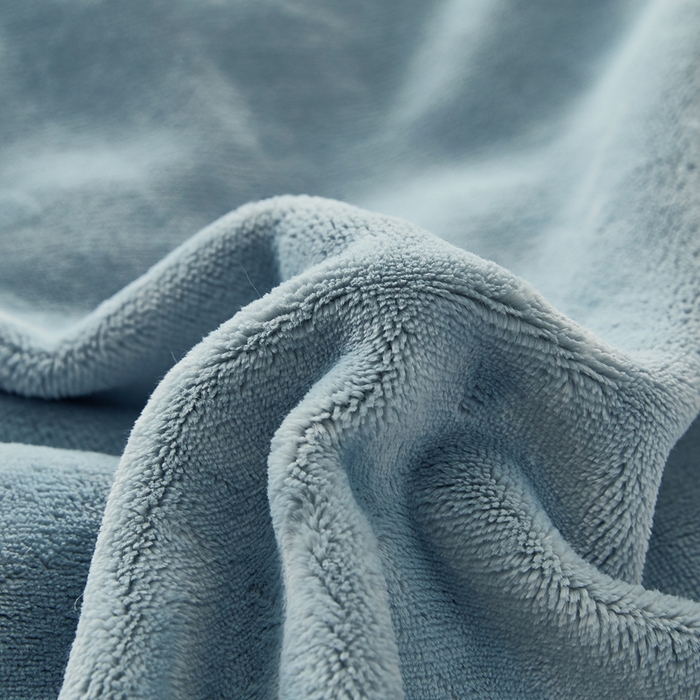 91家纺网 家纺一手货源 找家纺 雅蔓依家纺 2025新款绣花双面加厚牛奶绒冬被被子被芯 蓝灰