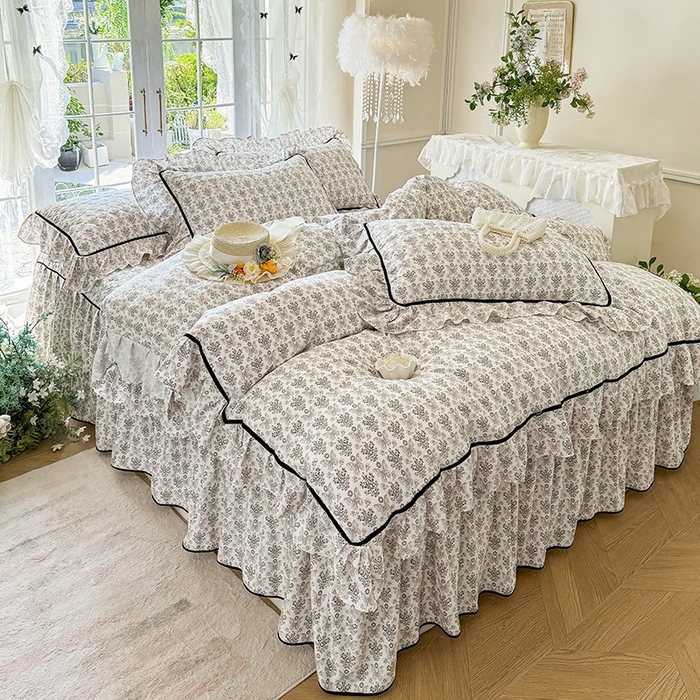 91家纺网 家纺一手货源 找家纺 宜凡家纺 2025新款A类水洗珍珠棉夹棉床裙三件套 卡诺