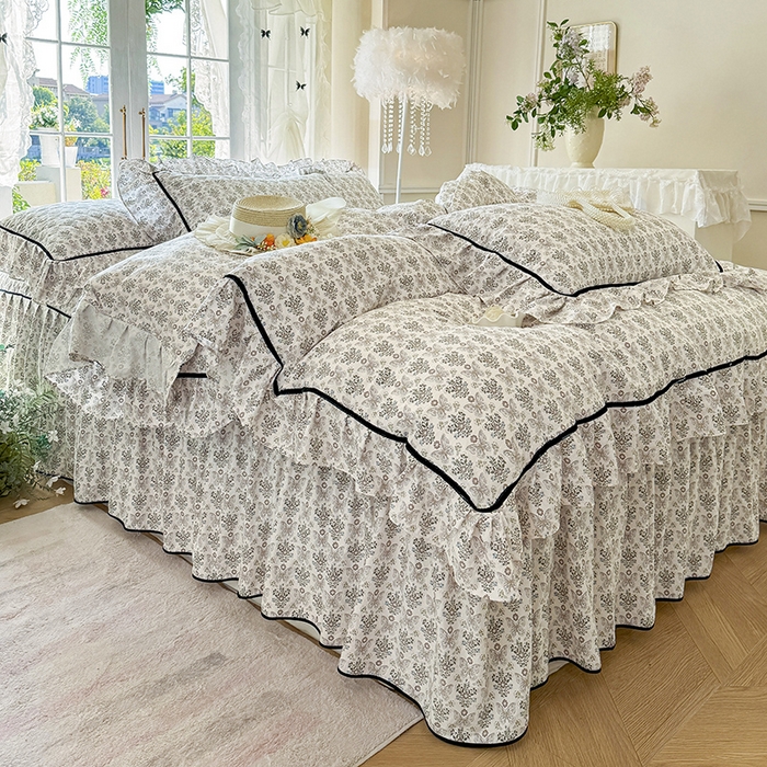 91家纺网 家纺一手货源 找家纺 宜凡家纺 2025新款A类水洗珍珠棉夹棉床裙三件套 卡诺