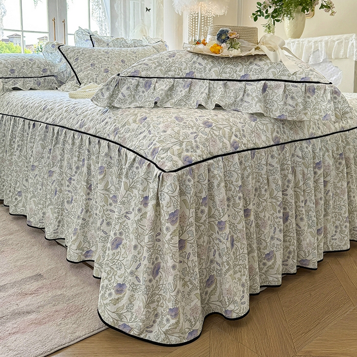 91家纺网 家纺一手货源 找家纺 宜凡家纺 2025新款A类水洗珍珠棉夹棉床裙三件套 觅春