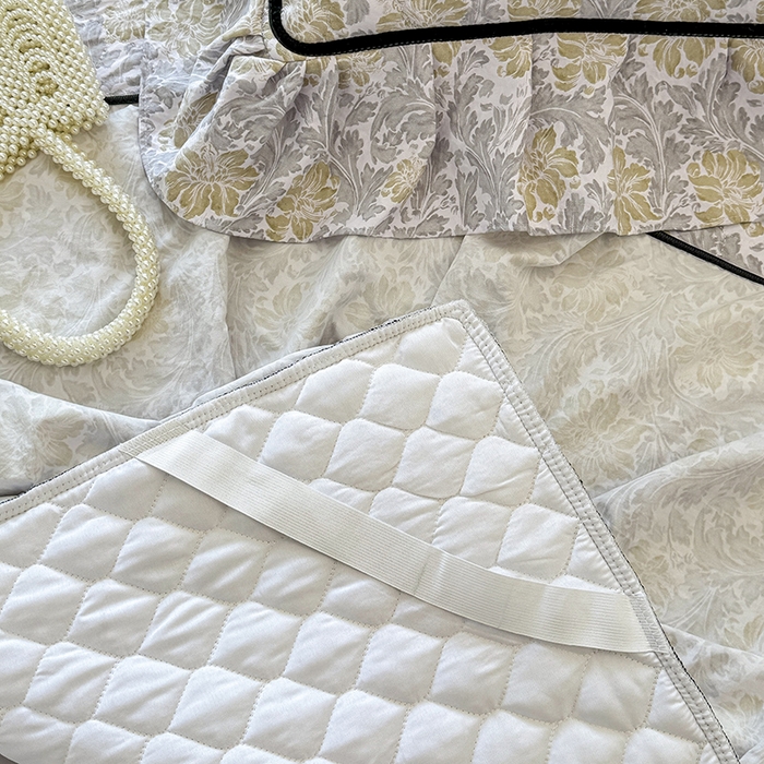 91家纺网 家纺一手货源 找家纺 宜凡家纺 2025新款A类水洗珍珠棉夹棉床裙三件套 清野