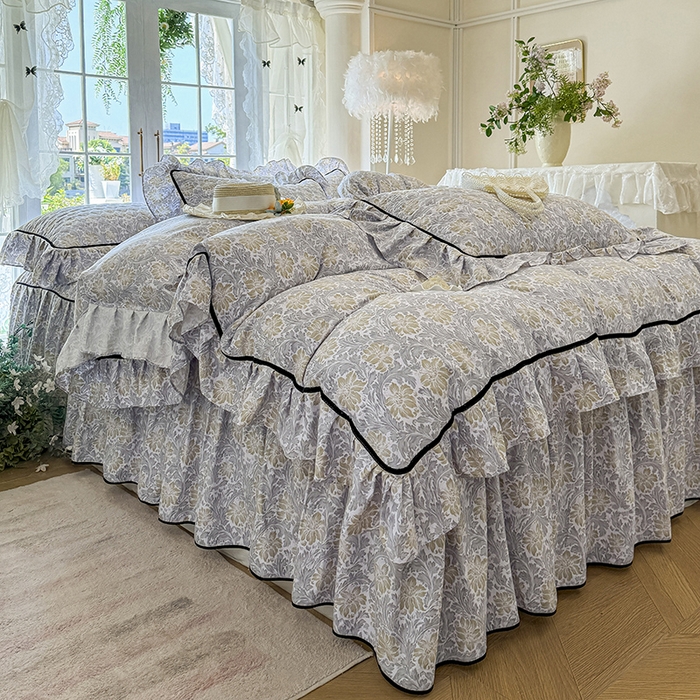 91家纺网 家纺一手货源 找家纺 宜凡家纺 2025新款A类水洗珍珠棉夹棉床裙三件套 清野