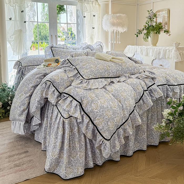 91家纺网 家纺一手货源 找家纺 宜凡家纺 2025新款A类水洗珍珠棉夹棉床裙三件套 清野