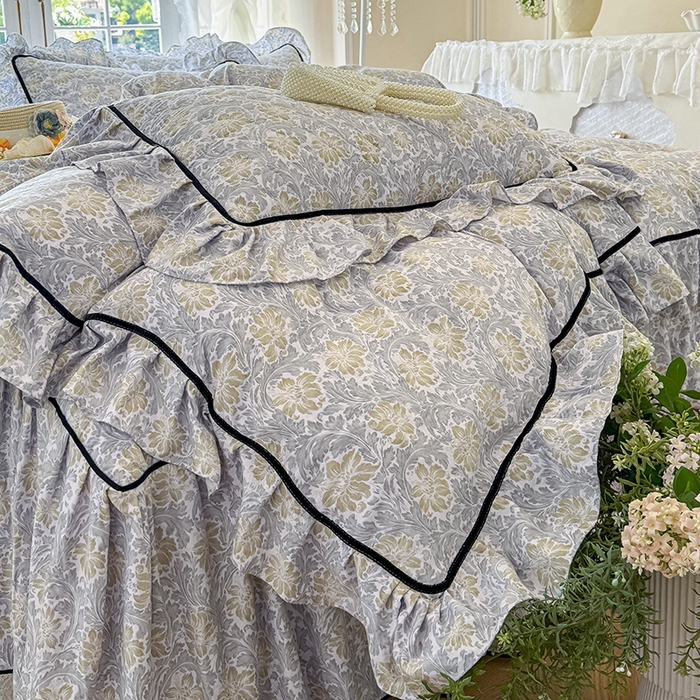 91家纺网 家纺一手货源 找家纺 宜凡家纺 2025新款A类水洗珍珠棉夹棉床裙三件套 清野