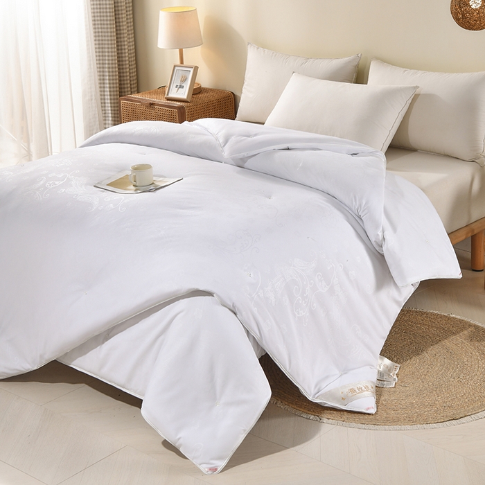 91家纺网 家纺一手货源 找家纺 （总）爱顿家纺 2025新款贡缎提花订花子母被蚕丝被冬被被子被芯