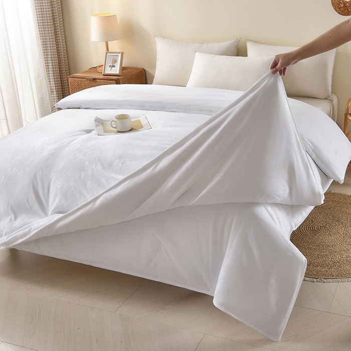 91家纺网 家纺一手货源 找家纺 （总）爱顿家纺 2025新款贡缎提花订花子母被蚕丝被冬被被子被芯