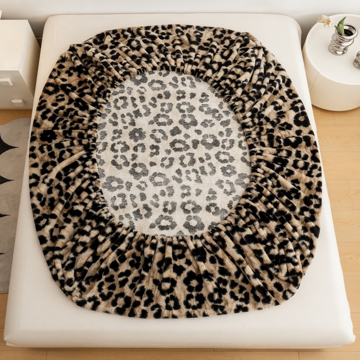 91家纺网 家纺一手货源 找家纺 九花鹿 2025新款A类加厚兔毛绒单床笠床褥子床护垫 豹纹(卡其）