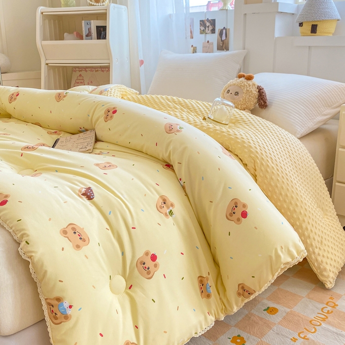 91家纺网 家纺一手货源 找家纺 欧雅搁家纺 2025新款云柔棉豆豆被冬被被子被芯 快乐小熊