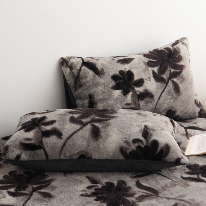 91家纺网 家纺一手货源 找家纺 九花鹿 2025新款A类加厚兔毛绒单床笠床褥子床护垫 春日序曲