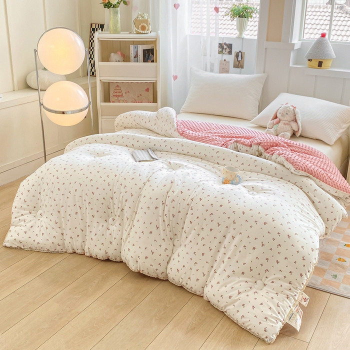 91家纺网 家纺一手货源 找家纺 欧雅搁家纺 2025新款云柔棉豆豆被冬被被子被芯 粉黛佳人