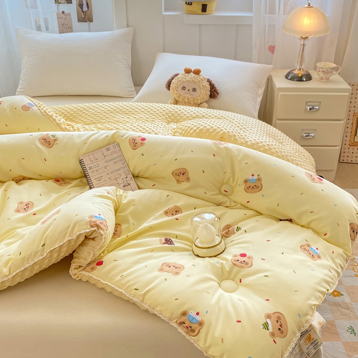 91家纺网 家纺一手货源 找家纺 欧雅搁家纺 2025新款云柔棉豆豆被冬被被子被芯 快乐小熊