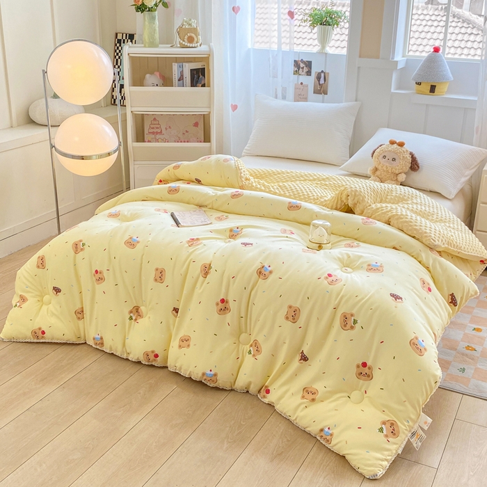 91家纺网 家纺一手货源 找家纺 欧雅搁家纺 2025新款云柔棉豆豆被冬被被子被芯 快乐小熊