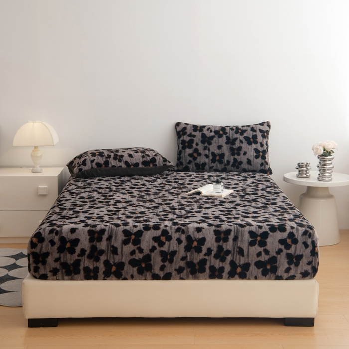 91家纺网 家纺一手货源 找家纺 九花鹿 2025新款A类加厚兔毛绒单床笠床褥子床护垫 蝴蝶