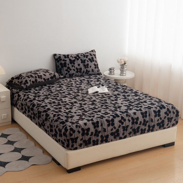 91家纺网 家纺一手货源 找家纺 九花鹿 2025新款A类加厚兔毛绒单床笠床褥子床护垫 蝴蝶