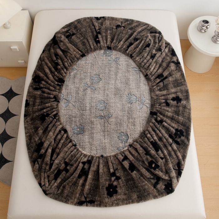 91家纺网 家纺一手货源 找家纺 九花鹿 2025新款A类加厚兔毛绒单床笠床褥子床护垫 花慕