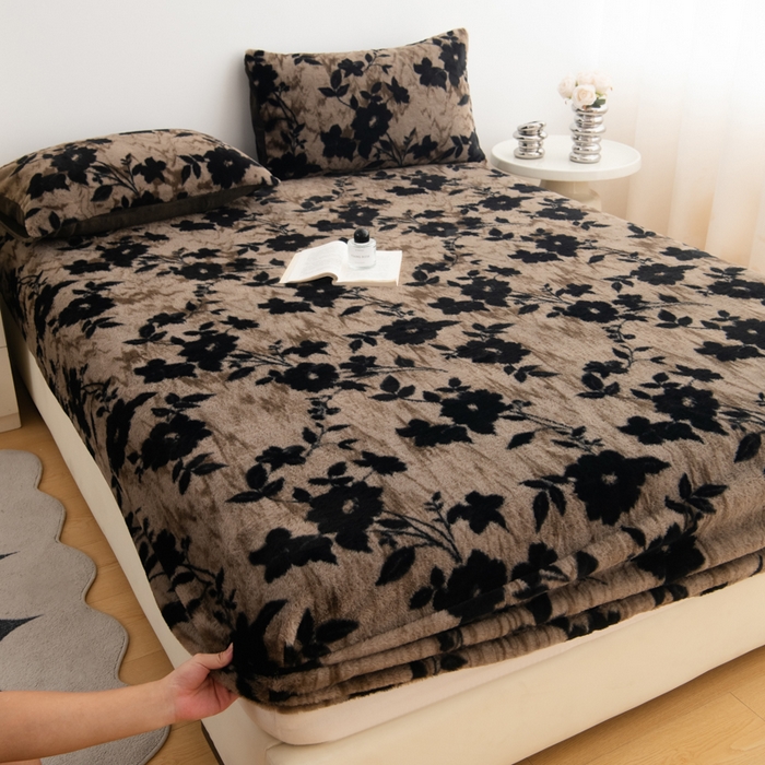 91家纺网 家纺一手货源 找家纺 九花鹿 2025新款A类加厚兔毛绒单床笠床褥子床护垫 漫漫