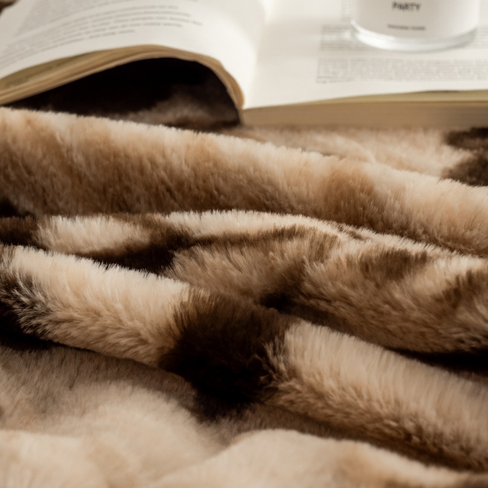 91家纺网 家纺一手货源 找家纺 九花鹿 2025新款A类加厚兔毛绒单床笠床褥子床护垫 漫漫(奶咖）