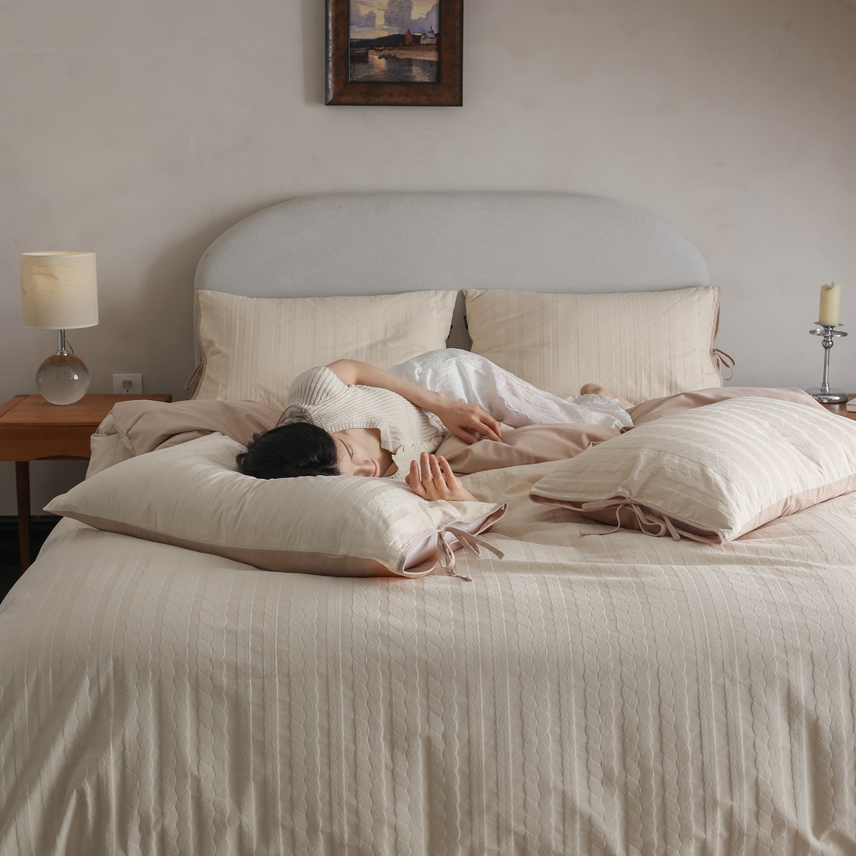 91家纺网 家纺一手货源 找家纺 （总）玉宇阁家居 2025秋冬新品60s色织全棉纯棉磨毛大提花四件套-绑带款-第二组图