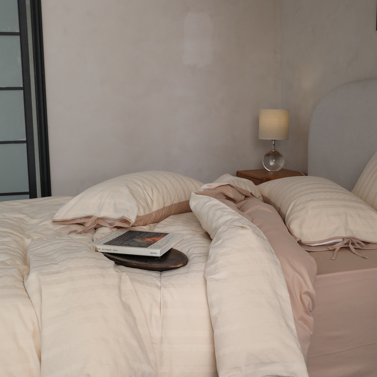 91家纺网 家纺一手货源 找家纺 （总）玉宇阁家居 2025秋冬新品60s色织全棉纯棉磨毛大提花四件套-绑带款-第二组图