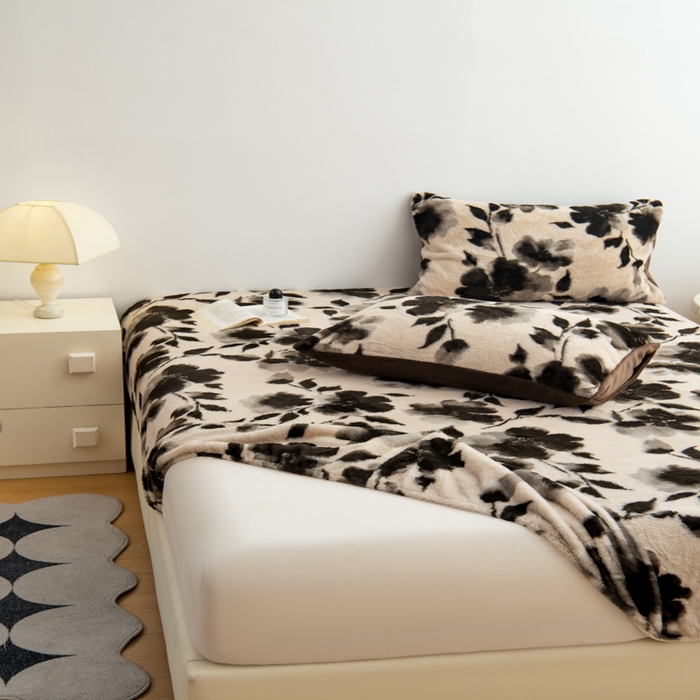 91家纺网 家纺一手货源 找家纺 九花鹿 2025新款A类加厚兔毛绒单床笠床褥子床护垫 水墨花