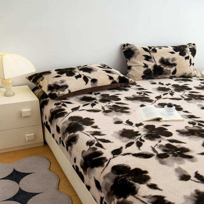 91家纺网 家纺一手货源 找家纺 九花鹿 2025新款A类加厚兔毛绒单床笠床褥子床护垫 水墨花