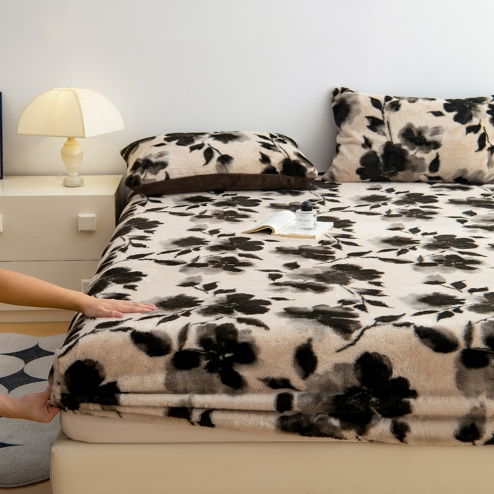 91家纺网 家纺一手货源 找家纺 九花鹿 2025新款A类加厚兔毛绒单床笠床褥子床护垫 水墨花