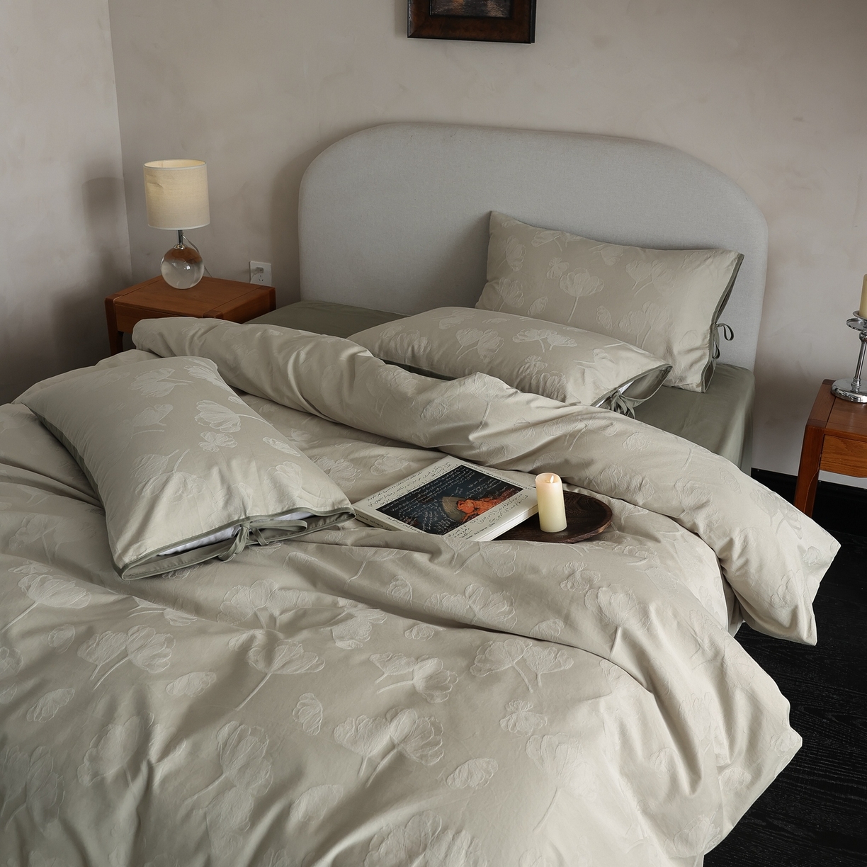 91家纺网 家纺一手货源 找家纺 玉宇阁家居 2025秋冬新品60s色织全棉纯棉磨毛大提花四件套-绑带款-第二组图 绑带款-芊芊绿雪