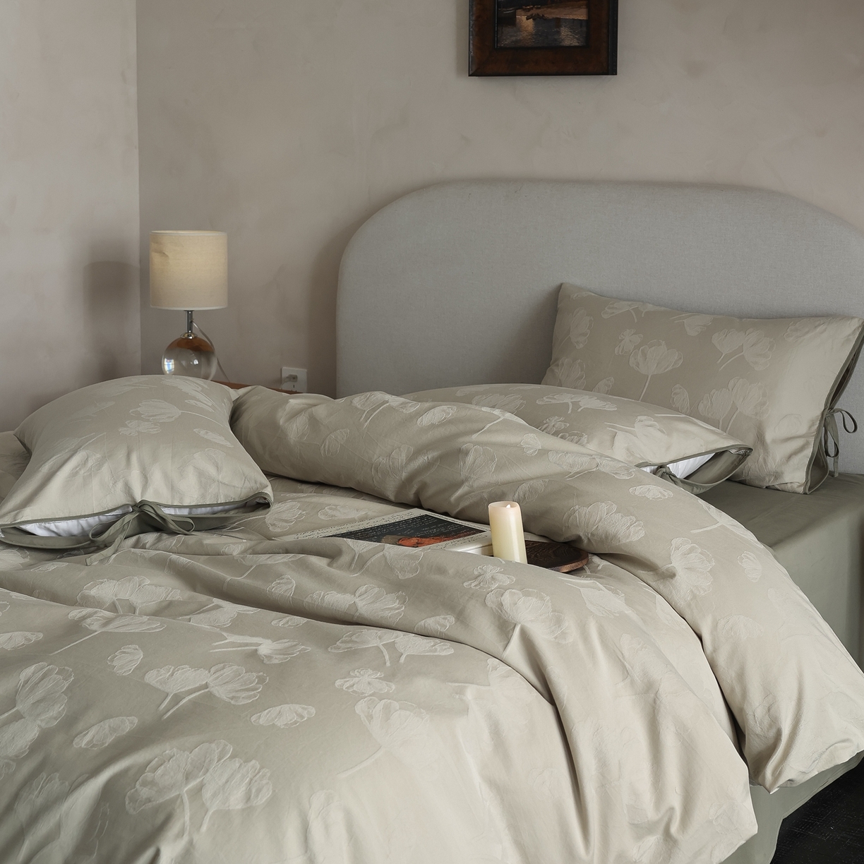 91家纺网 家纺一手货源 找家纺 玉宇阁家居 2025秋冬新品60s色织全棉纯棉磨毛大提花四件套-绑带款-第二组图 绑带款-芊芊绿雪