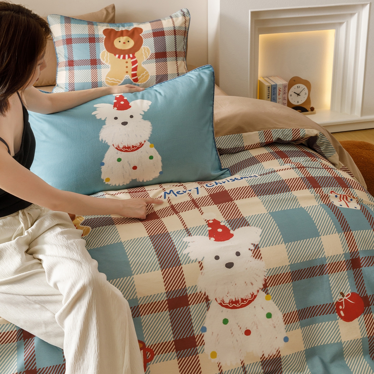 91家纺网 家纺一手货源 找家纺 RYB红黄兰 2025新款全棉纯棉加厚磨毛大版数码印花嵌绳四件套 圣诞西高地