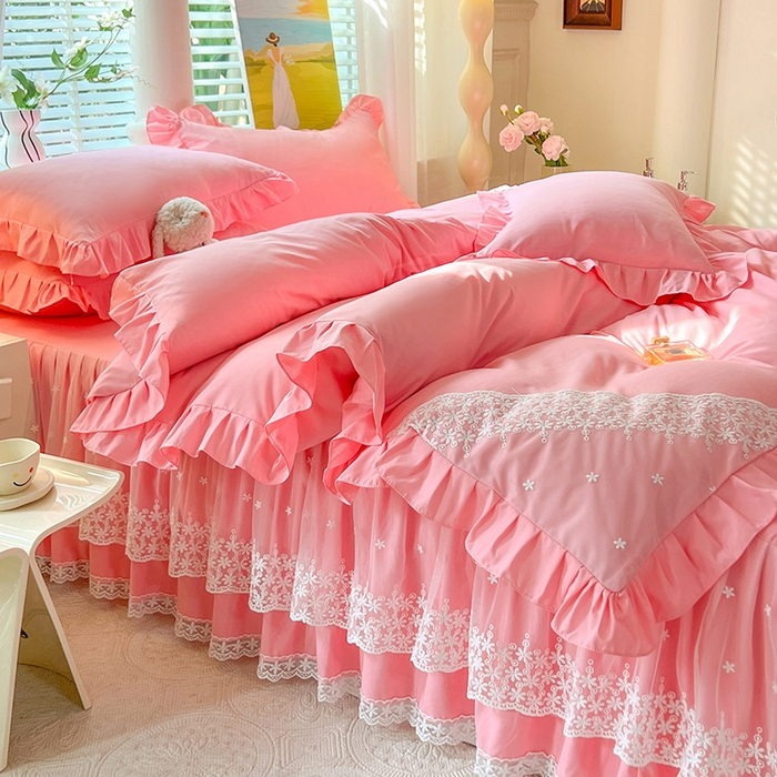 91家纺网 家纺一手货源 找家纺 后庭寝室 2025新款柔软亲肤花边蕾丝床裙四件套-花颜系列 花颜-粉玉