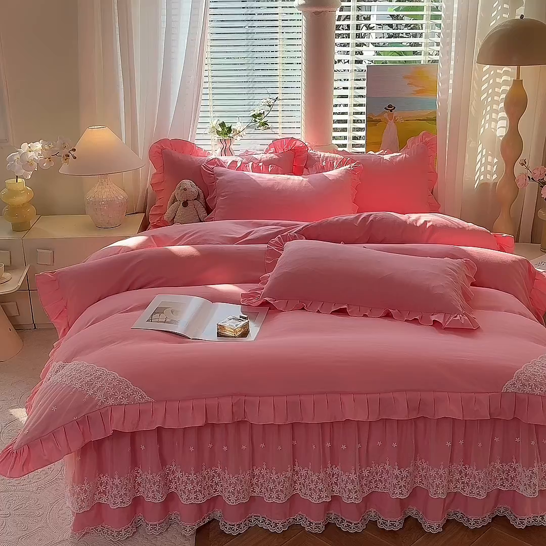91家纺网 家纺一手货源 找家纺 后庭寝室 2025新款柔软亲肤花边蕾丝床裙四件套-花颜系列 花颜-粉玉